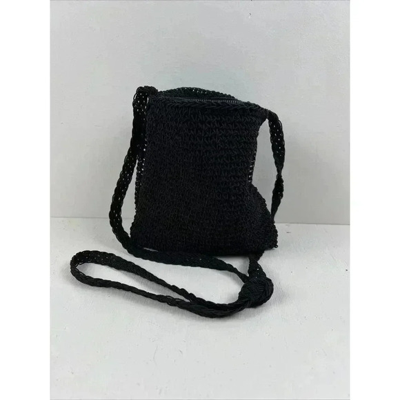 Handmade Aria Black Knitted‎ Cross Body Purse - Picture 4 of 7